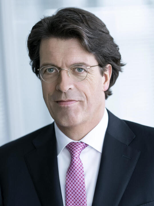 Schienen verbinden: Die Drei-St&auml;dte-Tram