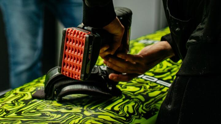 Hunting the ultimate wave