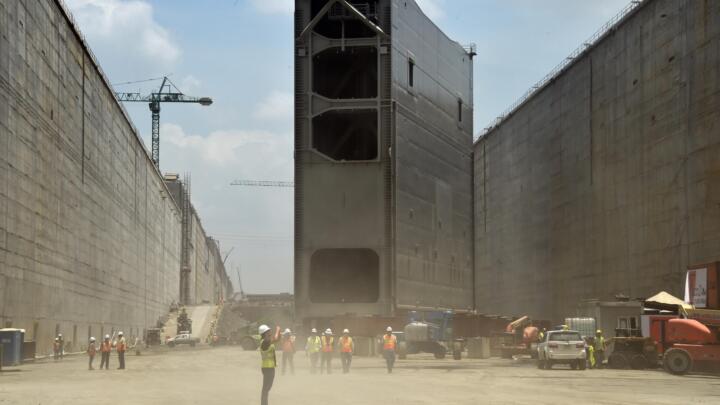 Graben für die Globalisierung